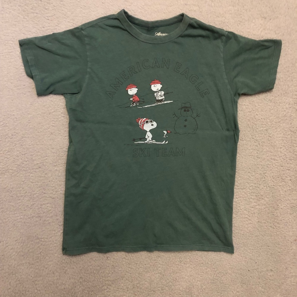 American Eagle Peanuts Ski Team T-Shirt XS Green Snoopy Charlie Brown Graphic‎